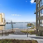 Modern 2 Bedroom Apartment In Stavanger Center